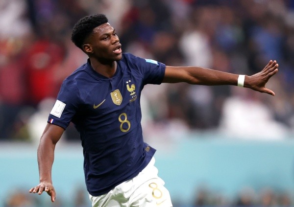 Photo by Julian Finney/Getty Images - O meio-campista marcou um gol fundamental contra a Inglaterra