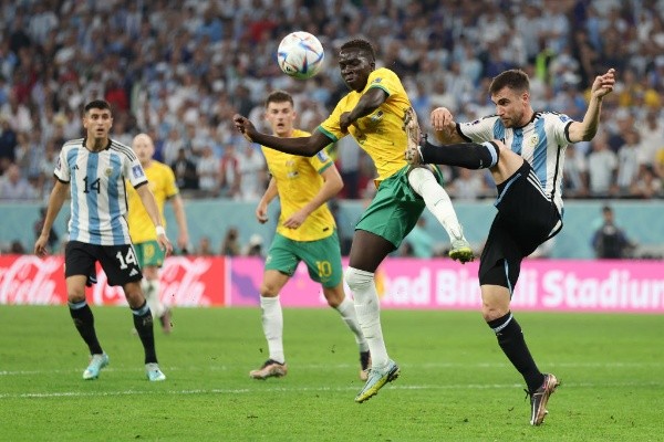 Francois Nel/Getty Images/ Tagliafico em campo contra a Austrália. 