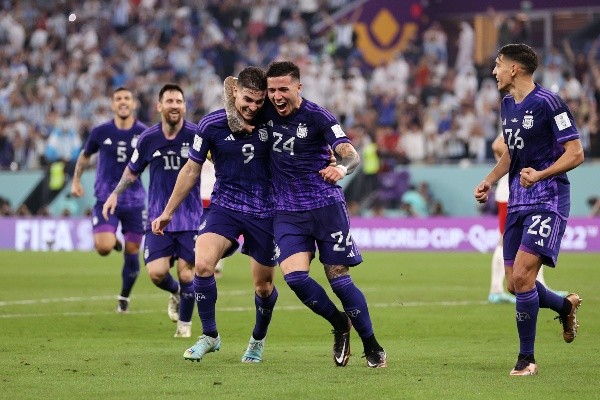 Photo by Clive Brunskill/Getty Images - Jovens fizeram os gols da vitória da Argentina