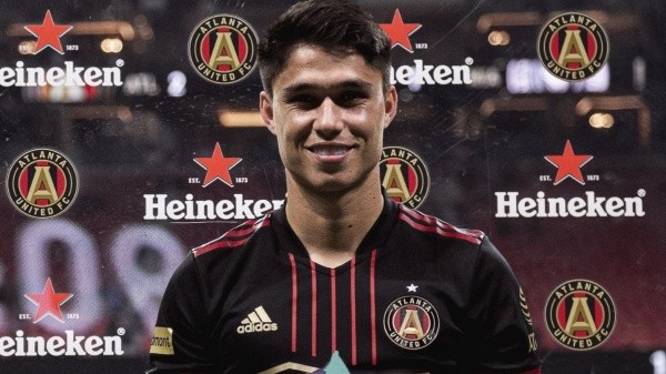 Luiz Araujo com a camisa do Atlanta United - Foto: Divulgação/MLS Luiz Araujo com a camisa do Atlanta United - Foto: Divulgação/MLS