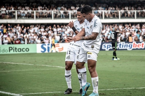 Foto: Flickr Oficial Santos FC/Ivan Storti – Ângelo e Marcos Leonardo