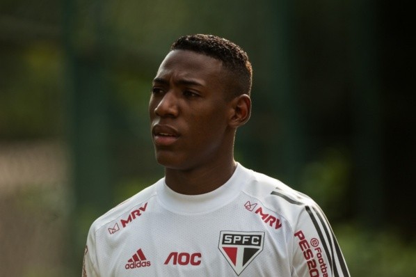 Léo Pelé foi revelado no Fluminense - Foto: Twitter oficial do São Paulo