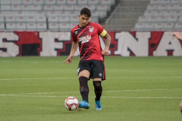 Foto: Robson Mafra/AGIF