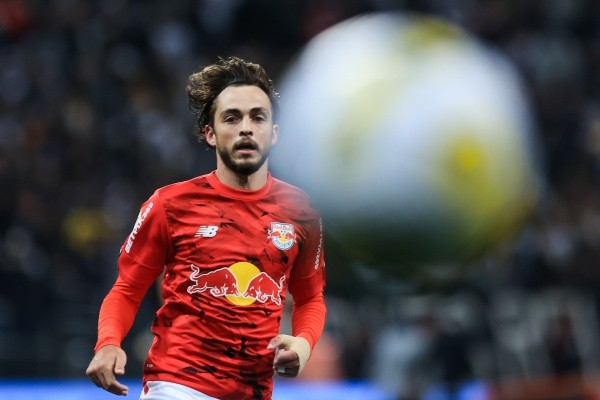 Foto: Marcello Zambrana/AGIF – Hyoran atuou emprestado ao Red Bull Bragantino em 2022