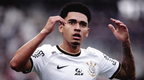 Du Queiroz deixa o Timão no meio do ano - Foto: Ettore Chiereguini/AGIF