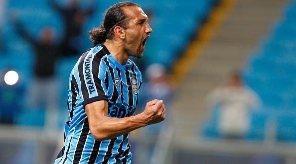 Foto: Lucas Uebel/Getty Images - Barcos foi o artilheiro dos jogadores da Série A, em 2014
