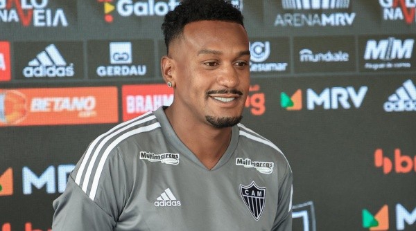 Foto: Pedro Sousa/Atlético-MG – Edenilson acabou indo para o Atlético-MG