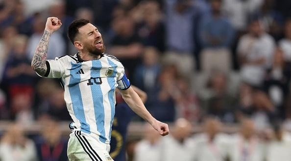 Foto: Catherine Ivill/Getty Images - Messi marcou dois dos três gols da Argentina na final da Copa do Mundo Foto: Catherine Ivill/Getty Images - Messi marcou dois dos três gols da Argentina na final da Copa do Mundo