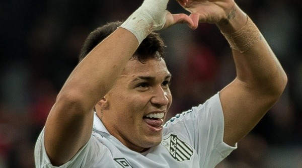 Marcos Leonardo é um dos destaques do Santos - Foto: Robson Mafra/AGIF