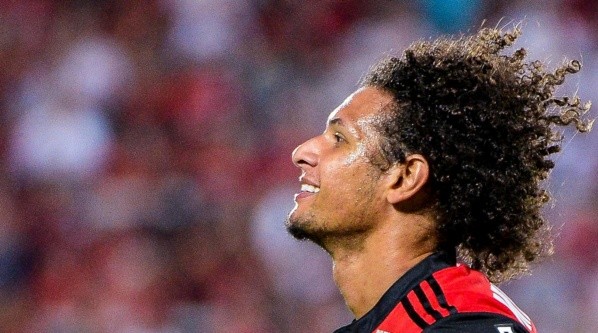 Arão é parceiro de G.Henrique no Fener - Foto: Fernando Soutello/AGIF