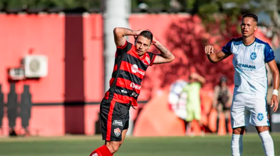 Foto: Pietro Carpi/Divulgação EC Vitória - Rafinha fez o único gol do Vitória contra o Itabuna