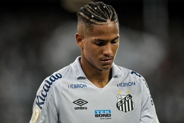 Foto: Thiago Ribeiro/AGIF - Ângelo