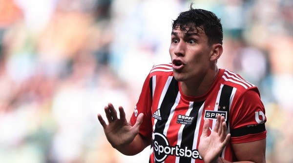 Ferraresi deve ficar no São Paulo somente até dezembro - Foto: Ettore Chiereguini/AGIF