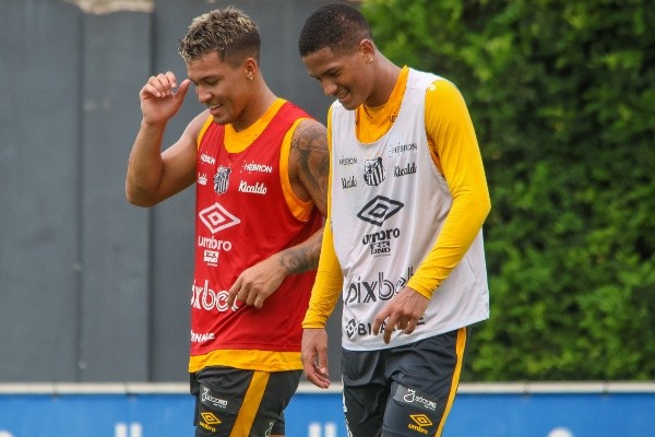 Foto: Fernanda Luz/AGIF – Marcos Leonardo e Ângelo