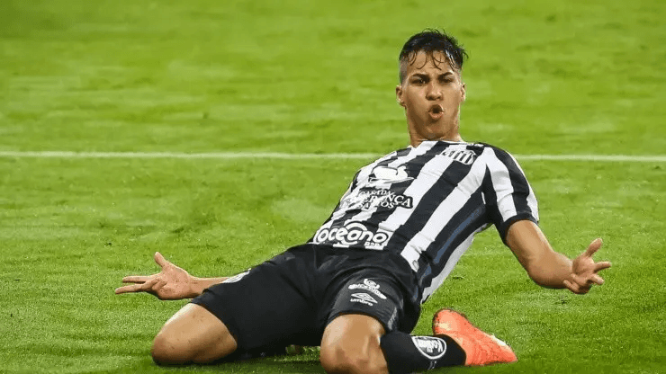 Foto: Pedro H. Tesch/AGIF - Kaio Jorge 