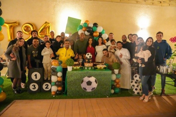 Reprodução/Twitter oficial de Anderson Talisca.