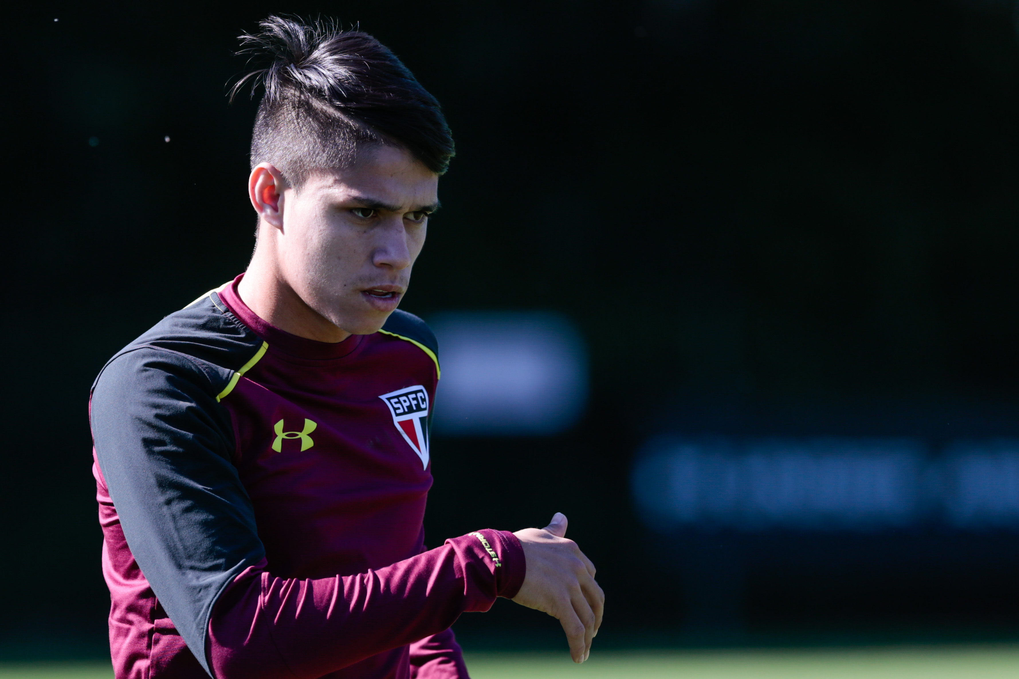 Foto: Marcello Zambrana/AGIF – Luiz Araújo ganha salários na casa dos R$ 1,5 milhão por mês nos EUA