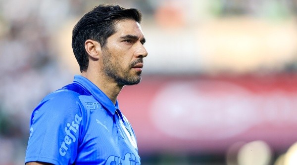 Abel Ferreira tem contrato até 2024 com o Palmeiras -Foto: Marcello Zambrana/AGIF