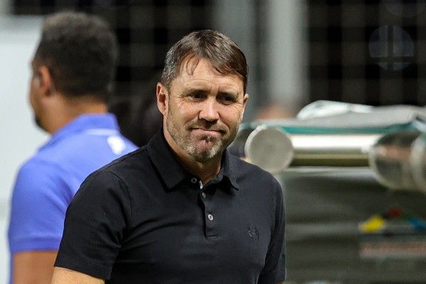 Foto: (Gilson Junio/AGIF) - Eduardo Coudet conta com Ademir no Atlético-MG