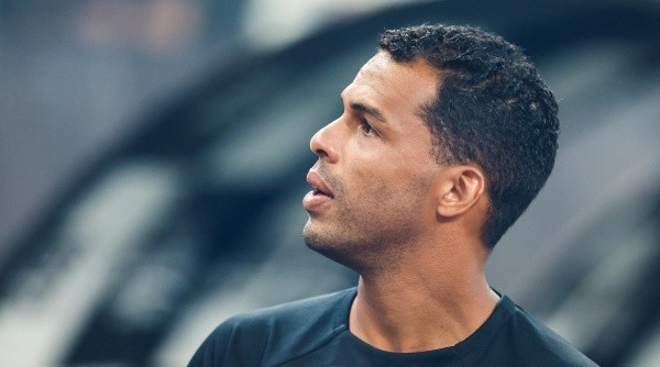 Jornalista ainda questionou Fernando Lázaro -  Foto: Marcello Zambrana/AGIF