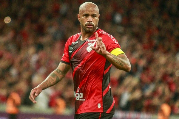 Agif/Gabriel Machado – Thiago Heleno também compareceu