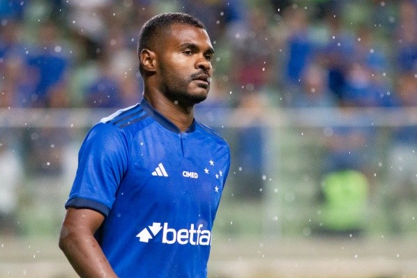 Agif/Fernando Moreno – Nikão não curtiu a arbitragem