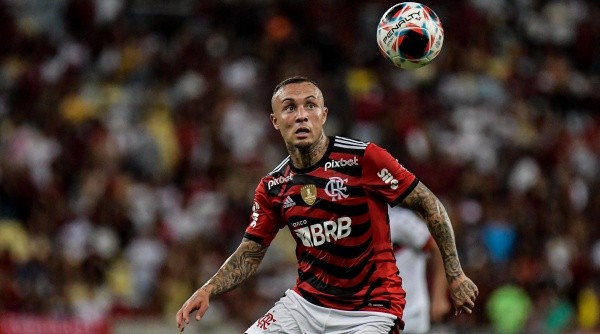 Cebolinha deve começar como titular no Flamengo - Foto: Thiago Ribeiro/AGIF Cebolinha deve começar como titular no Flamengo - Foto: Thiago Ribeiro/AGIF