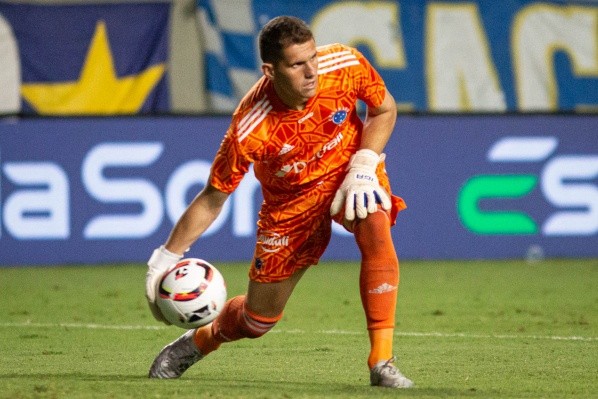 Foto: (Fernando Moreno/AGIF) - Rafael Cabral tem sido critcado pela torcida do Cruzeiro nesta temporada