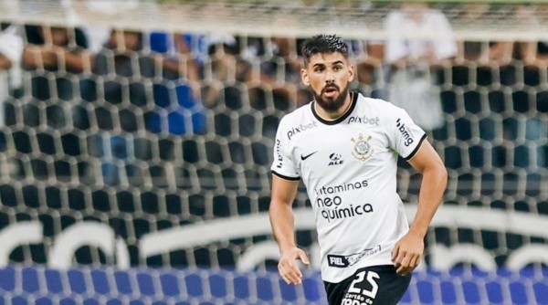 Méndez assumiu a titularidade no Corinthians - Foto: Marcello Zambrana/AGIF