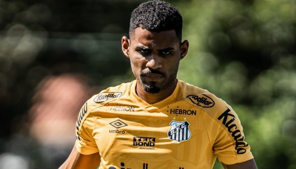 Foto: Raul Baretta/Santos FC – Joaquim foi contratado pelo Santos