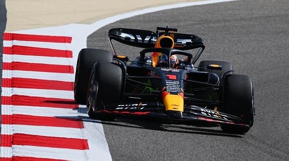 BAHRAIN, BAHRAIN - FEBRUARY 23: Max Verstappen of the Netherlands driving the (1) Oracle Red Bull Racing RB19 on track during day one of F1 Testing at Bahrain International Circuit on February 23, 2023 in Bahrain, Bahrain. (Photo by Clive Mason/Getty Images)