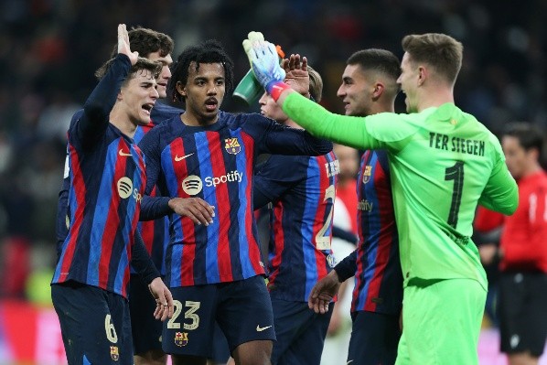 Foto: Florencia Tan Jun/Getty Images – Barcelona venceu o Real Madrid