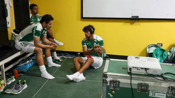 Foto: Flickr Oficial SE Palmeiras/Cesar Greco – Raphael Veiga, Dudu e Gustavo Scarpa