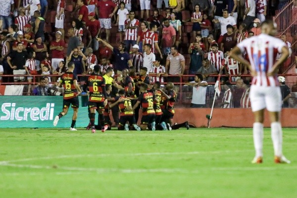 Foto: (Rafael Vieira/AGIF) - Juba tem sido o craque do Leão