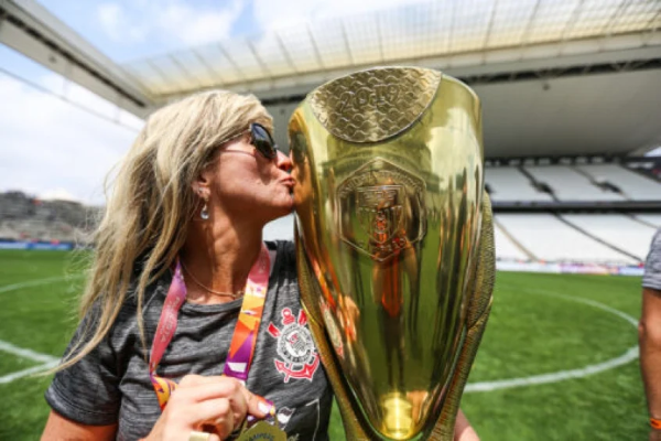 Bruno Teixeira/Ag.Corinthians/ Diretora do Corinthians no futebol feminno coleciona títulos no Clube. 