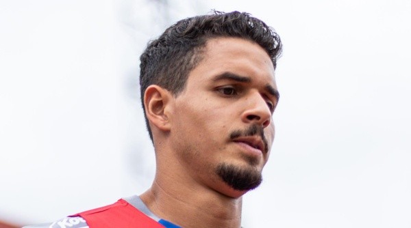 Veríssimo fica no Benfica - Foto: Rebeca Reis/AGIF