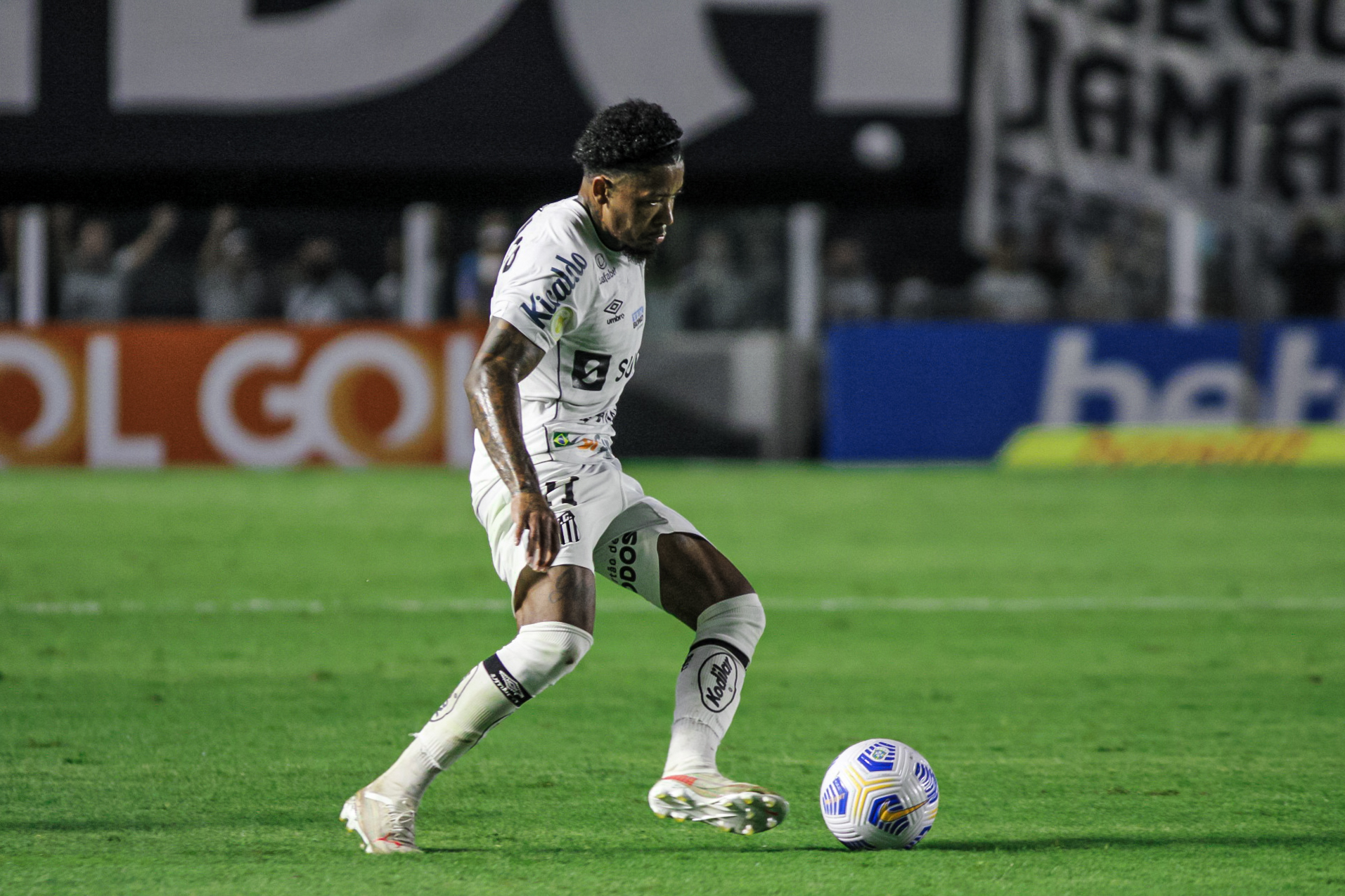 Foto:Guilherme Drovas/AGIF – Marinho foi eleito Rei da América em 2020