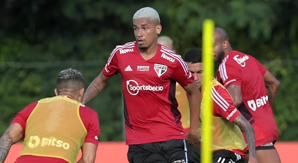 Marcos Paulo fica no São Paulo - Foto: Rubens Chiri/São Paulo FC Marcos Paulo fica no São Paulo - Foto: Rubens Chiri/São Paulo FC