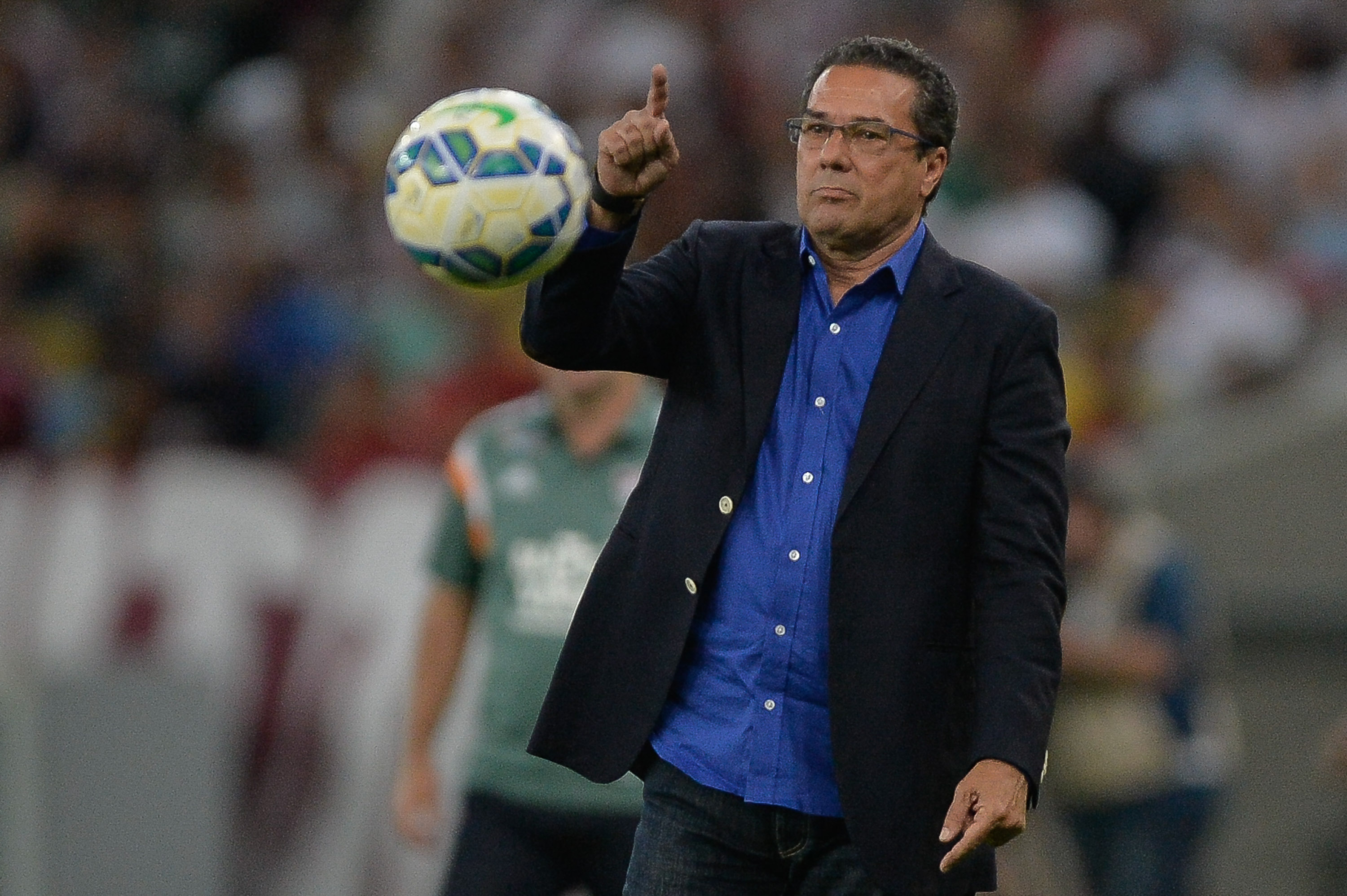 Agif/Pedro Martins – Luxemburgo segue vivo