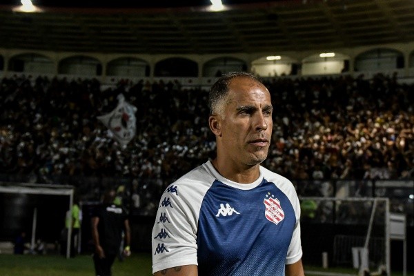 Foto: Thiago Ribeiro/AGIF | Atualmente Felipe Maestro é técnico do Bangu