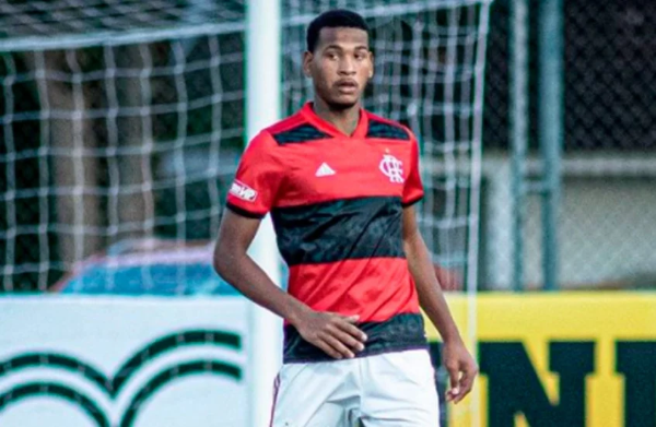 Cleiton agradou VP nos treinos do Flamengo - Foto: Site oficial do Flamengo