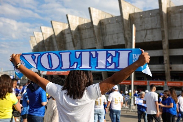 Foto: (Gilson Junio/AGIF) - Oito torcidas organizadas do Cruzeiro pediram a volta ao Mineirão Foto: (Gilson Junio/AGIF) - Oito torcidas organizadas do Cruzeiro pediram a volta ao Mineirão