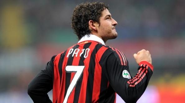Foto: Dino Panato/Getty Images - Pato fez muito sucesso com a camisa do Milan