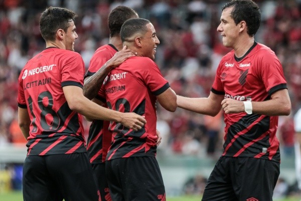 Foto: Robson Mafra/AGIF