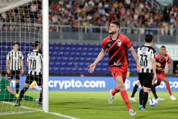 Christian Alvarenga/Getty Images